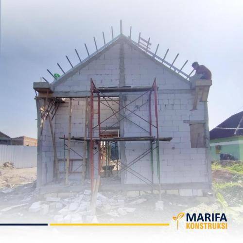 Marifa Konstruksi di Marifa Thamrin Regency - Rumah Dilihat Dari Belakang